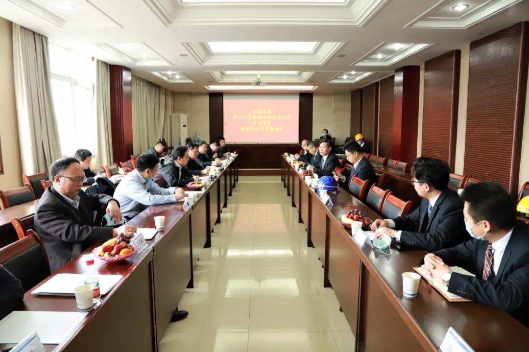 1588123908411967.jpg 會議室.jpg